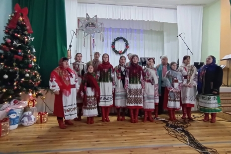 Різдвяне світло сильніше за темряву