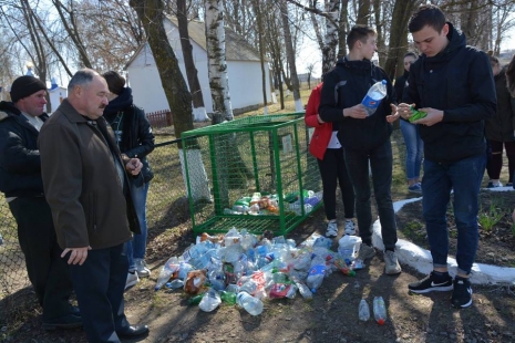 ♻️Учні 11 - го класу Бугринського НВК долучились до акції 